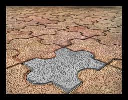 suelo con forma de piezas de puzle